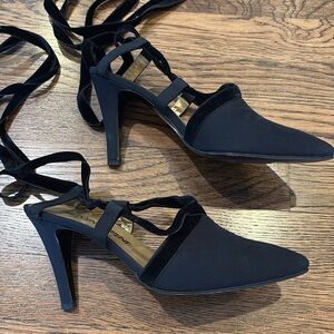 Saint Laurent Vintage crepe and velvet lace up Black slingback heels,7, timeless